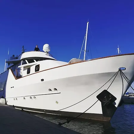 Yacht Bert Venezia Tekne 5*