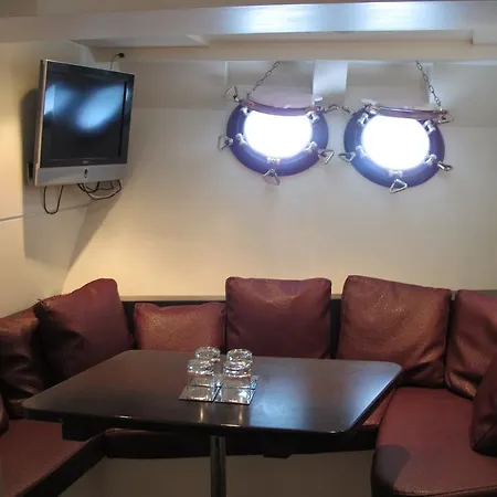 Botel Yacht Bert Venezia 5*
